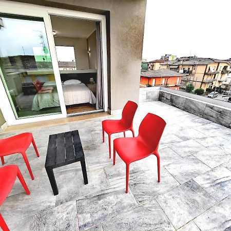 Residenza Delizia Camere & Appartamenti "Residenze Del Cuore" Verona Exterior photo